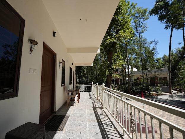 Silver Springs Homestay Chickmagalur Chikmagalur Exterior photo