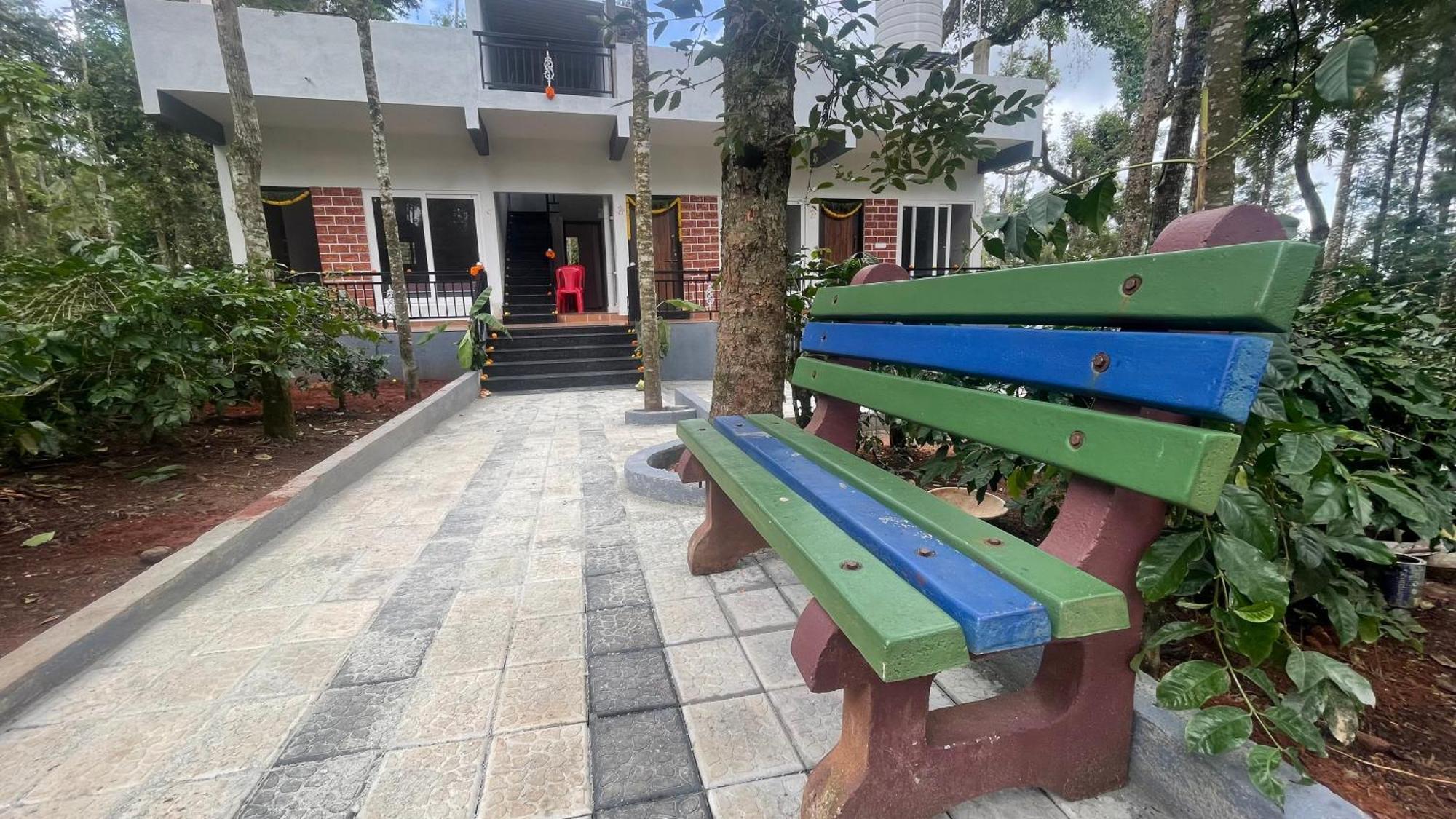 Silver Springs Homestay Chickmagalur Chikmagalur Exterior photo